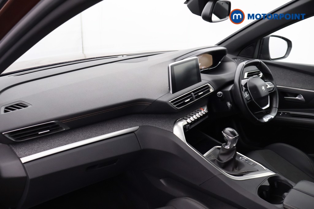 Peugeot 3008 Gt Line Manual Petrol SUV - Stock Number (1622307) - 17th supplementary image