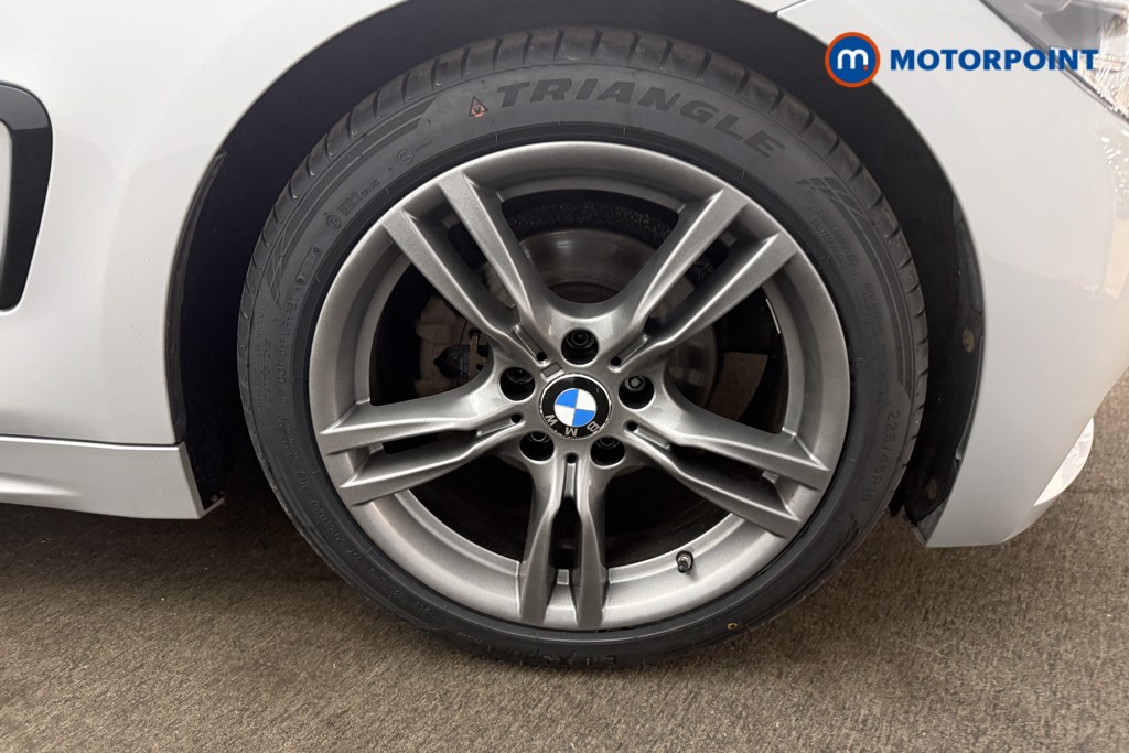BMW 4 Series M Sport Manual Petrol Hatchback - Stock Number (1622359) - 23rd supplementary image