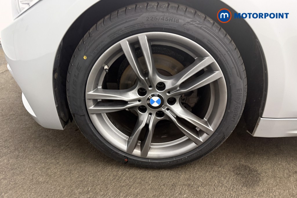 BMW 4 Series M Sport Manual Petrol Hatchback - Stock Number (1622359) - 26th supplementary image