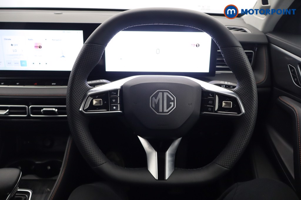 Mg Motor Uk HS SE Automatic Petrol-Electric Hybrid SUV - Stock Number (1622935) - 2nd supplementary image