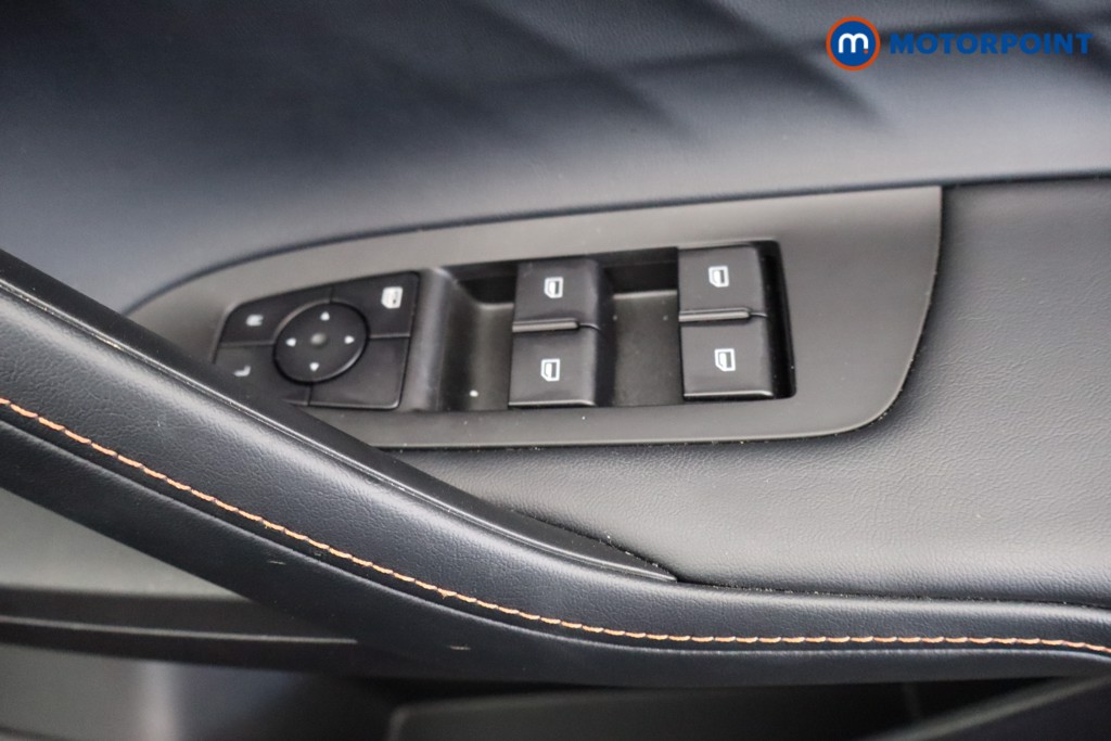 Mg Motor Uk HS SE Automatic Petrol-Electric Hybrid SUV - Stock Number (1622935) - 11th supplementary image