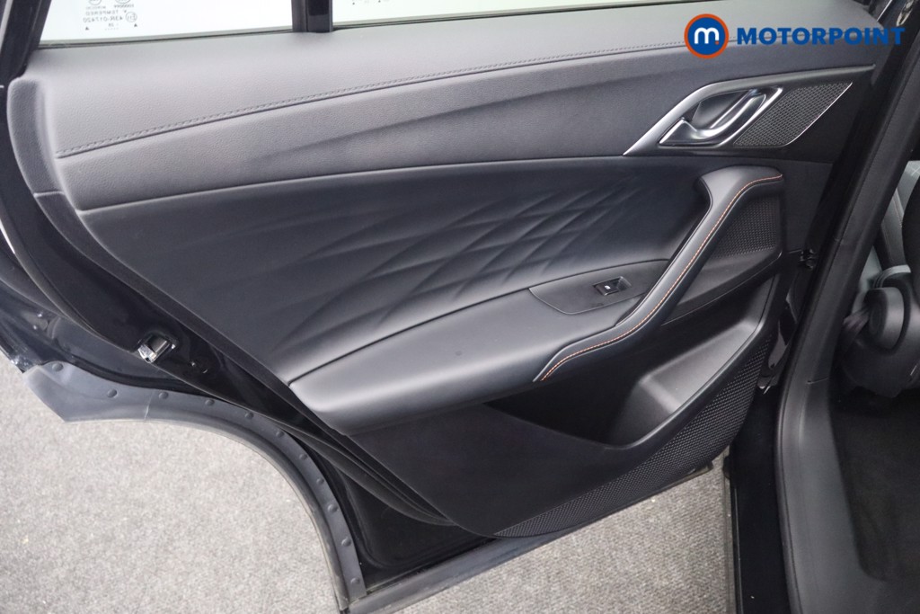 Mg Motor Uk HS SE Automatic Petrol-Electric Hybrid SUV - Stock Number (1622935) - 20th supplementary image