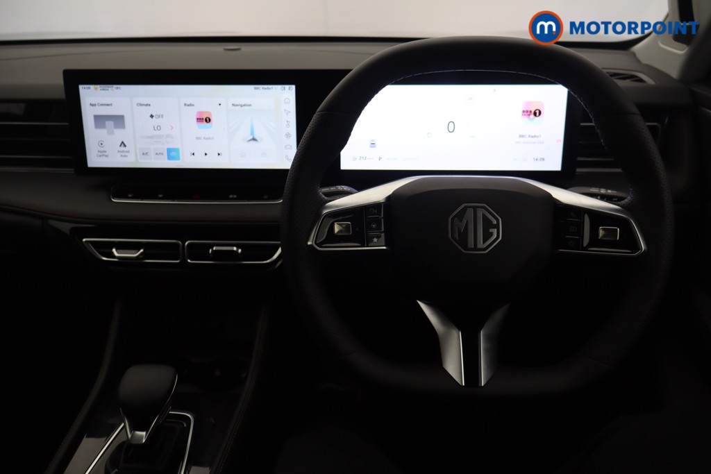 Mg Motor Uk HS SE Automatic Petrol-Electric Hybrid SUV - Stock Number (1622935) - 1st supplementary image