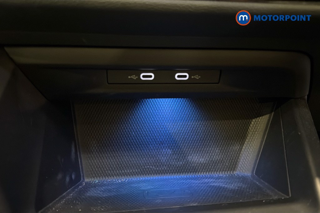 Volkswagen Golf R-Line Automatic Petrol Hatchback - Stock Number (1623565) - 17th supplementary image