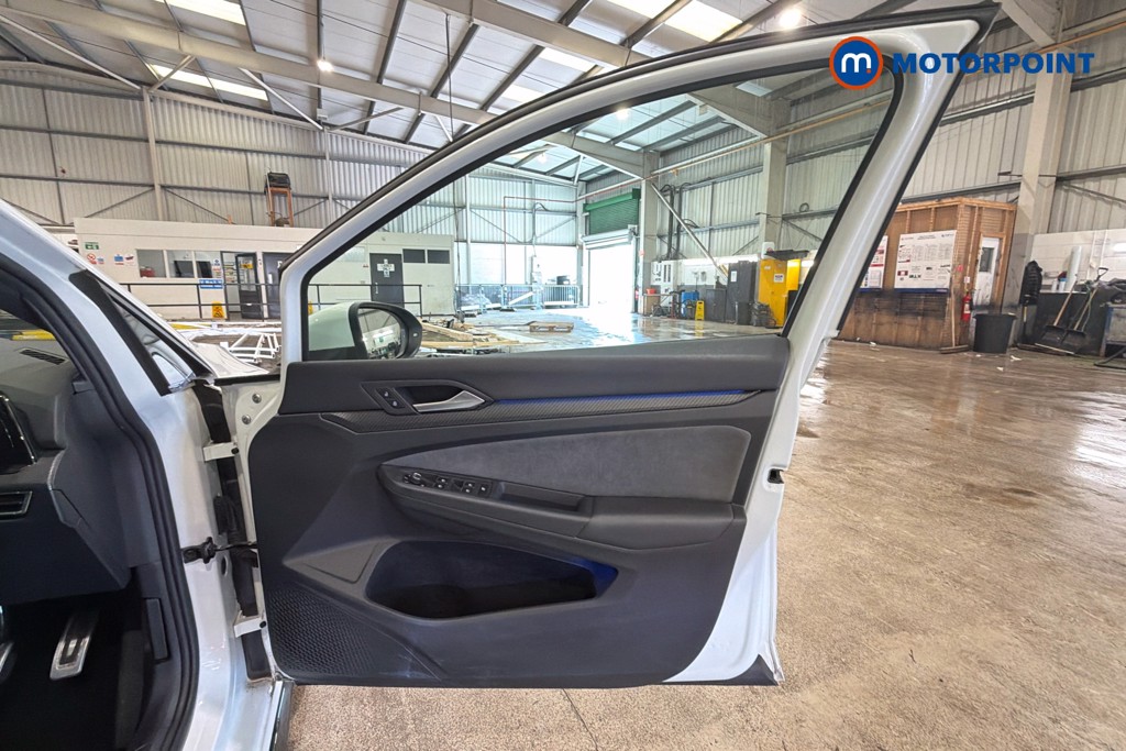 Volkswagen Golf R-Line Automatic Petrol Hatchback - Stock Number (1623565) - 19th supplementary image