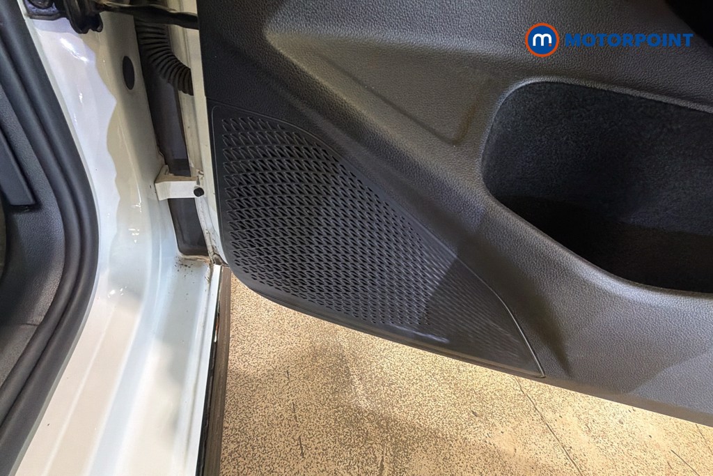 Volkswagen Golf R-Line Automatic Petrol Hatchback - Stock Number (1623565) - 21st supplementary image