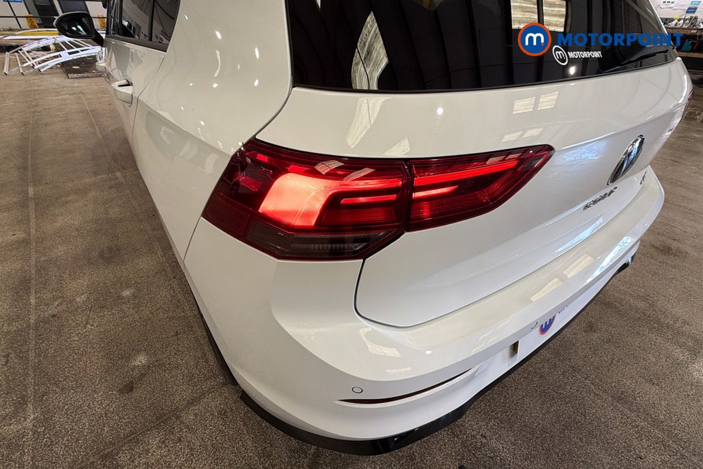 Volkswagen Golf R-Line Automatic Petrol Hatchback - Stock Number (1623565) - 38th supplementary image