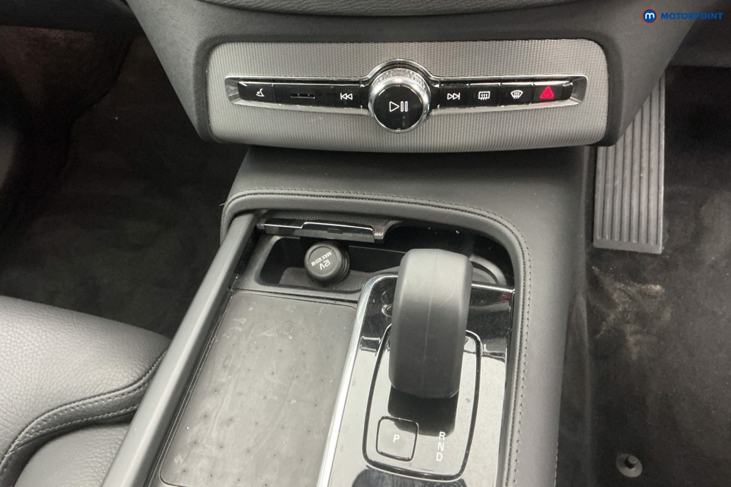 Volvo Xc90 Core Automatic Petrol SUV - Stock Number (1623883) - 21st supplementary image