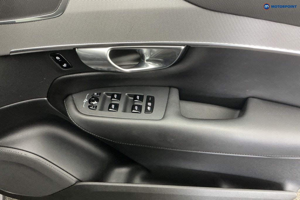 Volvo Xc90 Core Automatic Petrol SUV - Stock Number (1623883) - 31st supplementary image
