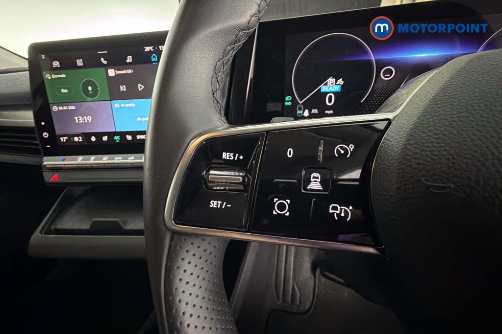 Renault Megane E-Tech Equilibre Automatic Electric Hatchback - Stock Number (1624211) - 3rd supplementary image