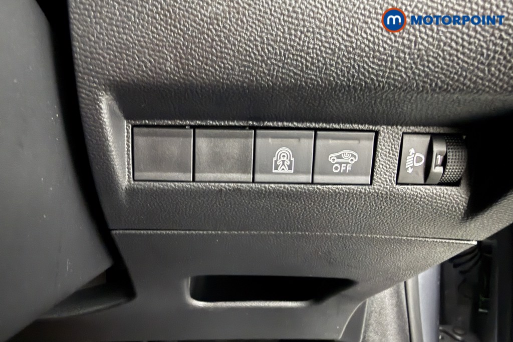 Peugeot 208 Allure Manual Petrol Hatchback - Stock Number (1624838) - 5th supplementary image