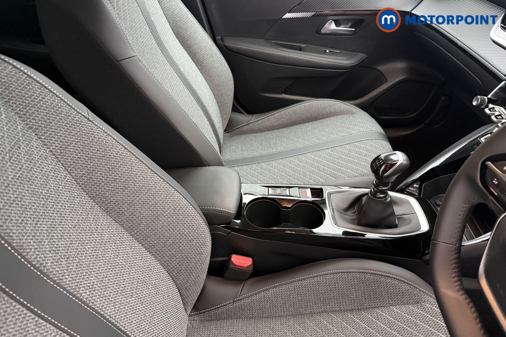 Peugeot 208 Allure Manual Petrol Hatchback - Stock Number (1624838) - 13th supplementary image
