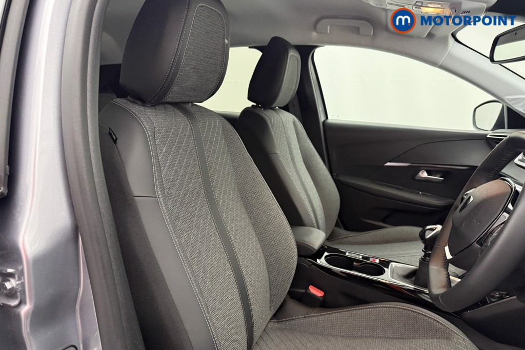 Peugeot 208 Allure Manual Petrol Hatchback - Stock Number (1624838) - 14th supplementary image