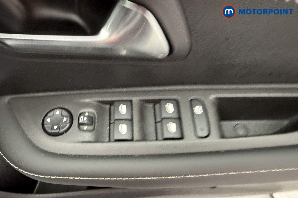 Peugeot 208 Allure Manual Petrol Hatchback - Stock Number (1624838) - 16th supplementary image