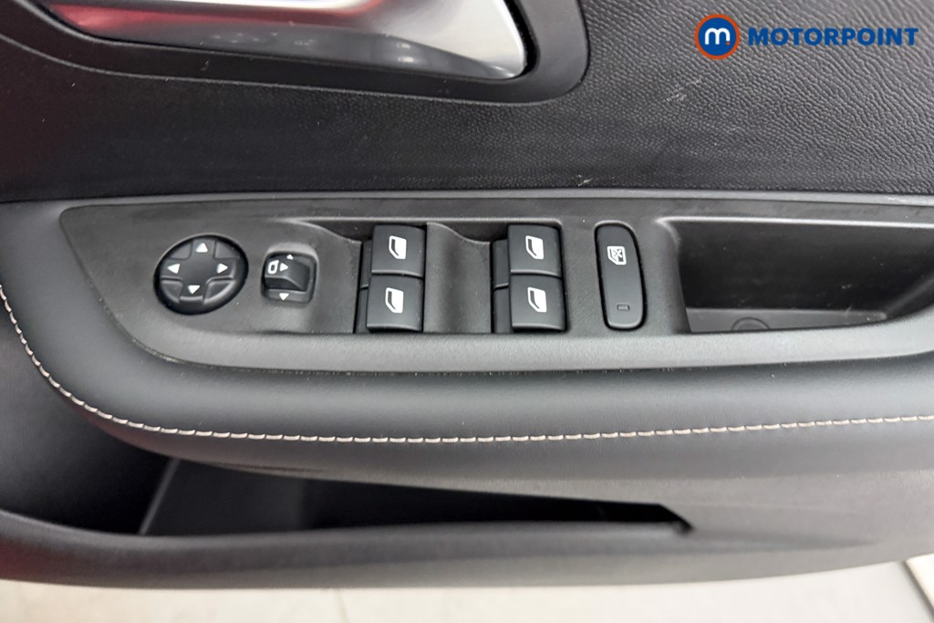 Peugeot 208 Allure Manual Petrol Hatchback - Stock Number (1624866) - 16th supplementary image
