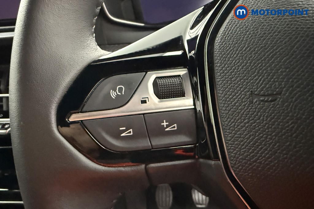 Peugeot 2008 Allure Manual Petrol SUV - Stock Number (1624993) - 3rd supplementary image