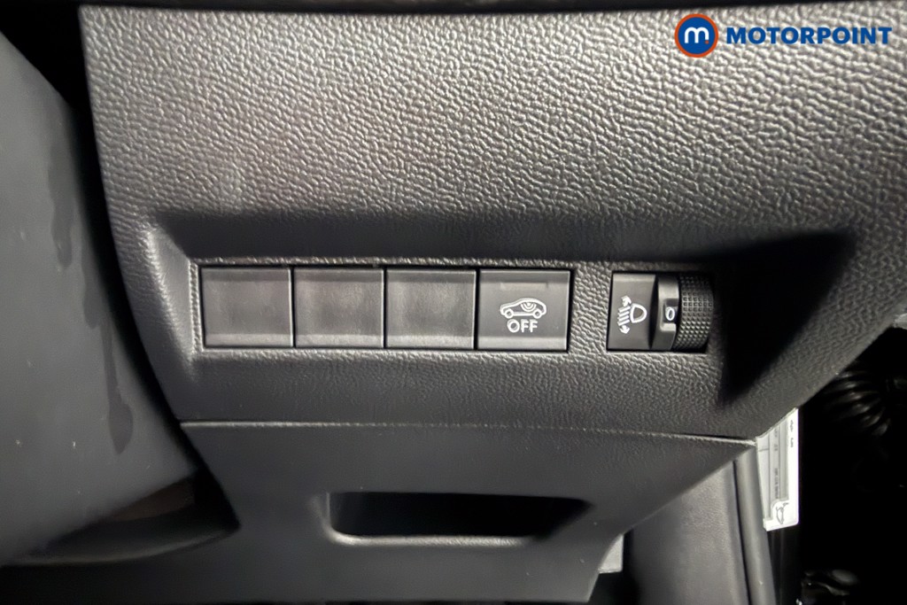 Peugeot 2008 Allure Manual Petrol SUV - Stock Number (1624993) - 5th supplementary image