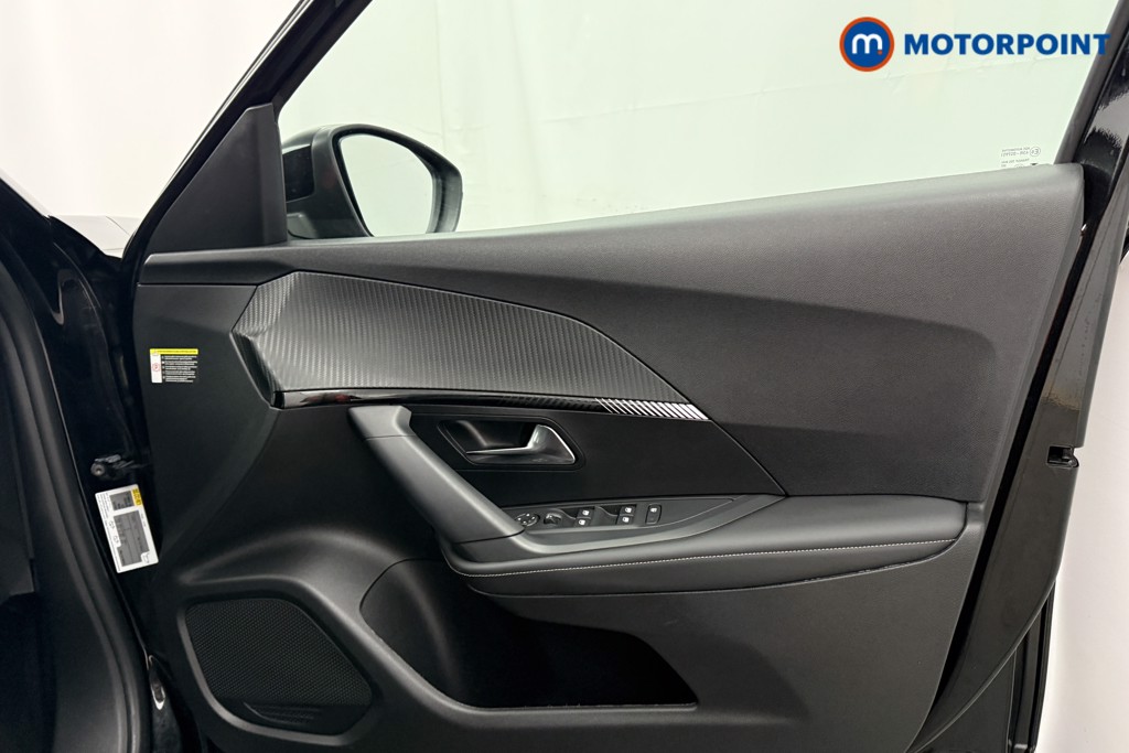 Peugeot 2008 Allure Manual Petrol SUV - Stock Number (1624993) - 15th supplementary image