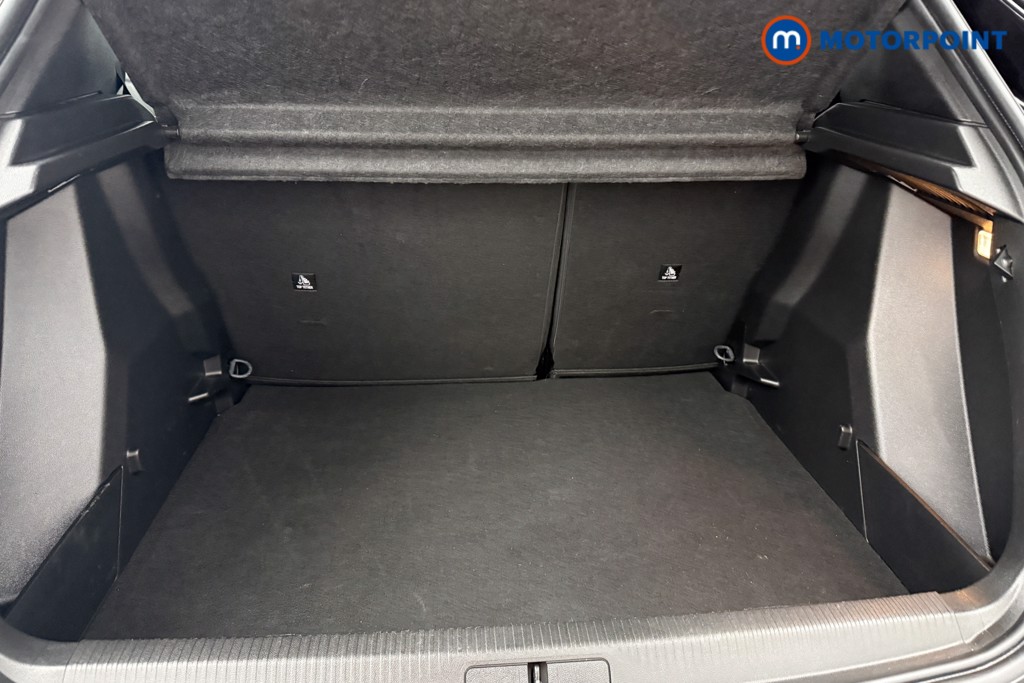 Peugeot 2008 Allure Manual Petrol SUV - Stock Number (1624993) - 20th supplementary image