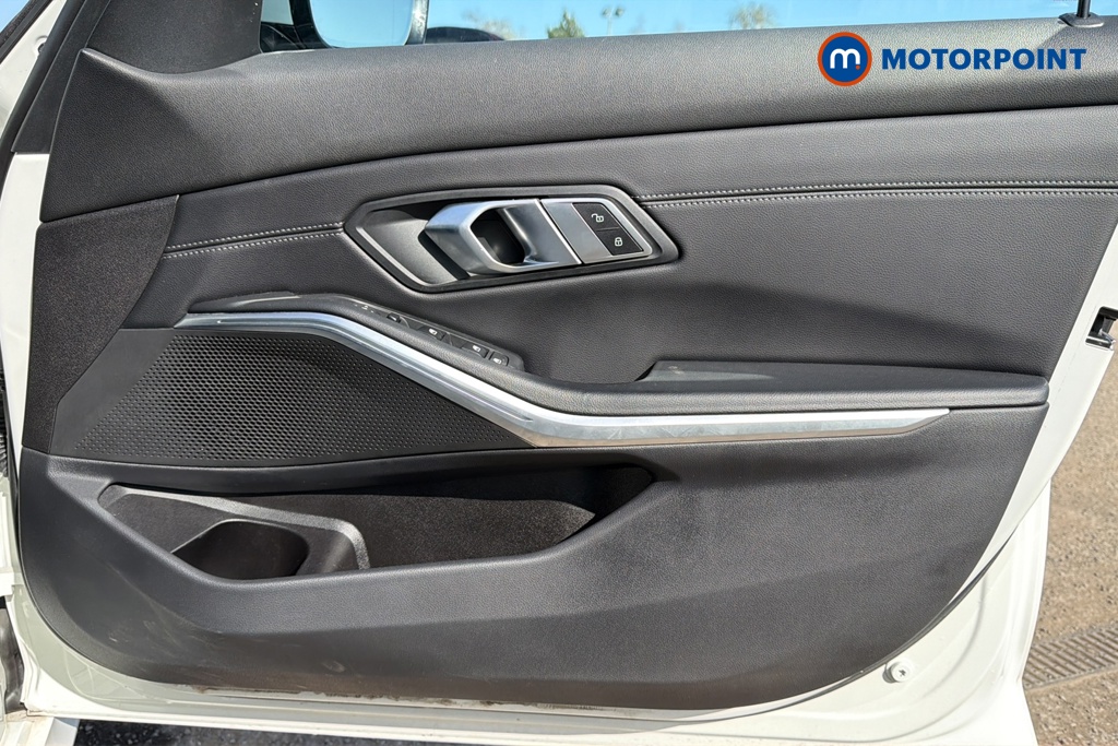 BMW 3 Series M Sport Automatic Petrol Saloon - Stock Number (1625734) - 18th supplementary image
