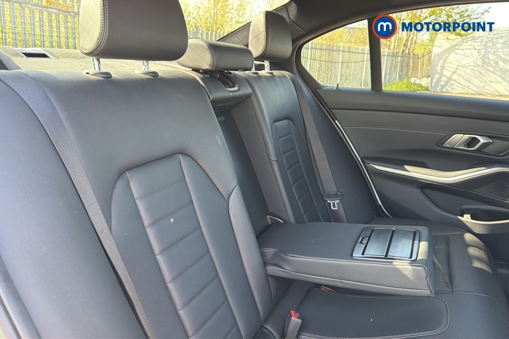 BMW 3 Series M Sport Automatic Petrol Saloon - Stock Number (1625734) - 26th supplementary image