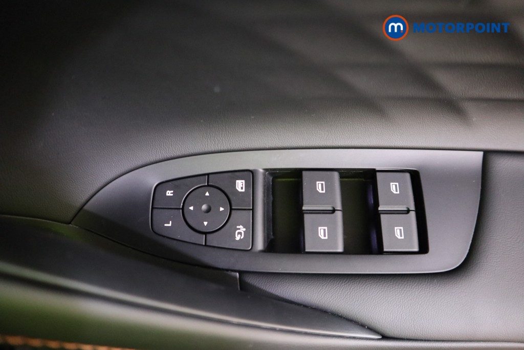 Mg Motor Uk HS Trophy Automatic Petrol Plug-In Hybrid SUV - Stock Number (1625754) - 14th supplementary image