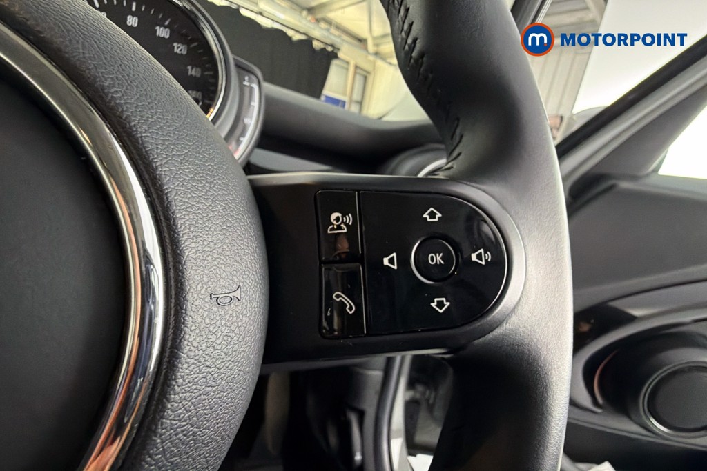 Mini Hatchback Cooper Classic Automatic Petrol Hatchback - Stock Number (1625890) - 4th supplementary image