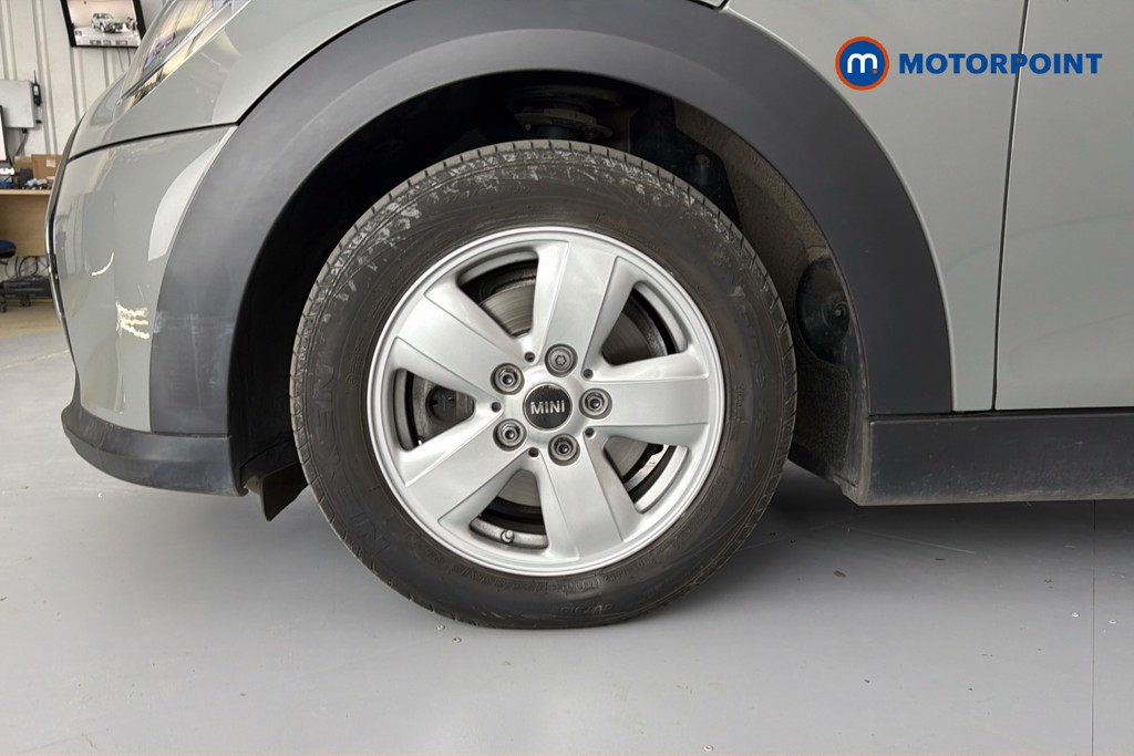 Mini Hatchback Cooper Classic Automatic Petrol Hatchback - Stock Number (1625890) - 47th supplementary image