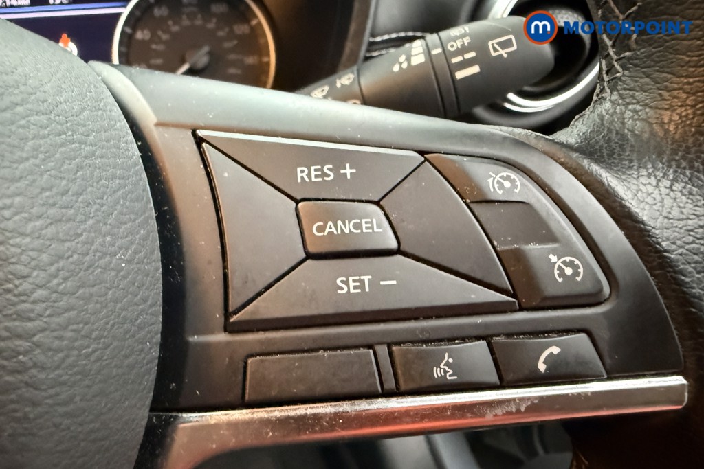 Nissan Juke N-Connecta Automatic Petrol-Electric Hybrid SUV - Stock Number (1626244) - 4th supplementary image