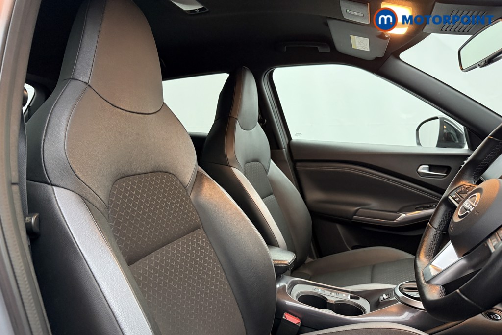 Nissan Juke N-Connecta Automatic Petrol-Electric Hybrid SUV - Stock Number (1626244) - 13th supplementary image