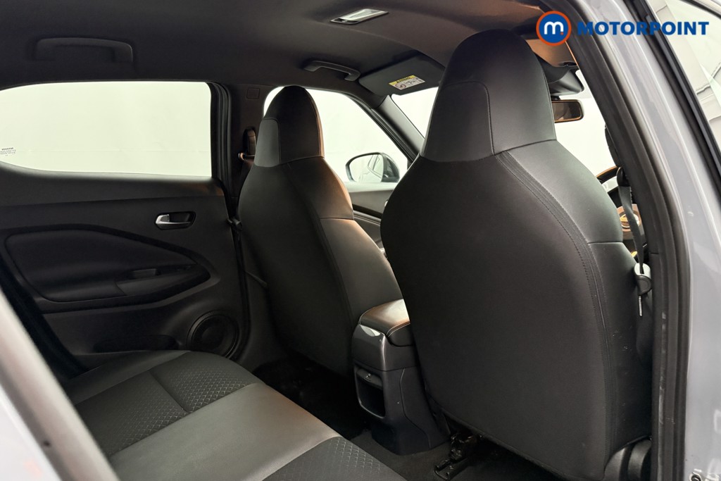 Nissan Juke N-Connecta Automatic Petrol-Electric Hybrid SUV - Stock Number (1626244) - 16th supplementary image