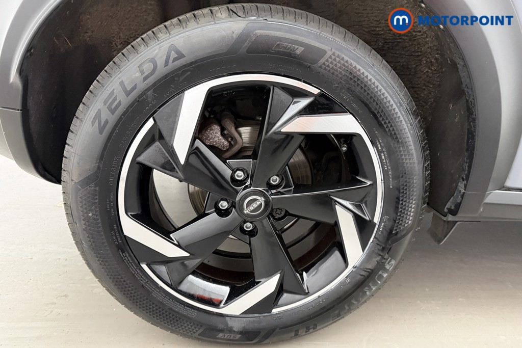 Nissan Juke N-Connecta Automatic Petrol-Electric Hybrid SUV - Stock Number (1626244) - 25th supplementary image
