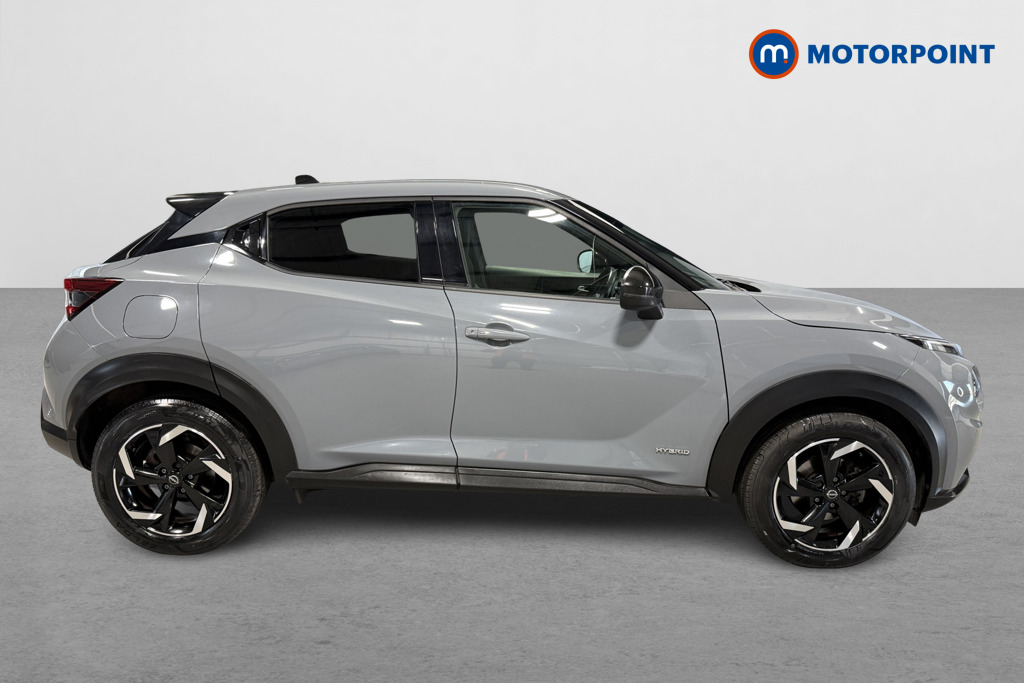 Nissan Juke N-Connecta Automatic Petrol-Electric Hybrid SUV - Stock Number (1626244) - Drivers side