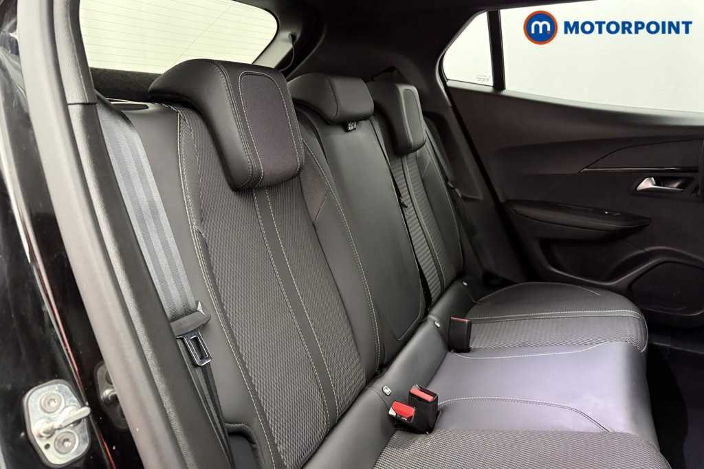 Peugeot 2008 GT Automatic Petrol SUV - Stock Number (1626806) - 18th supplementary image