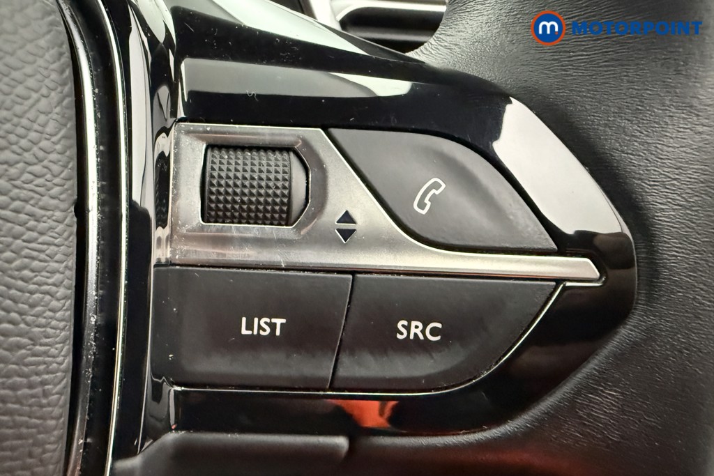 Peugeot 3008 Allure Premium-Plus Automatic Petrol SUV - Stock Number (1626808) - 3rd supplementary image