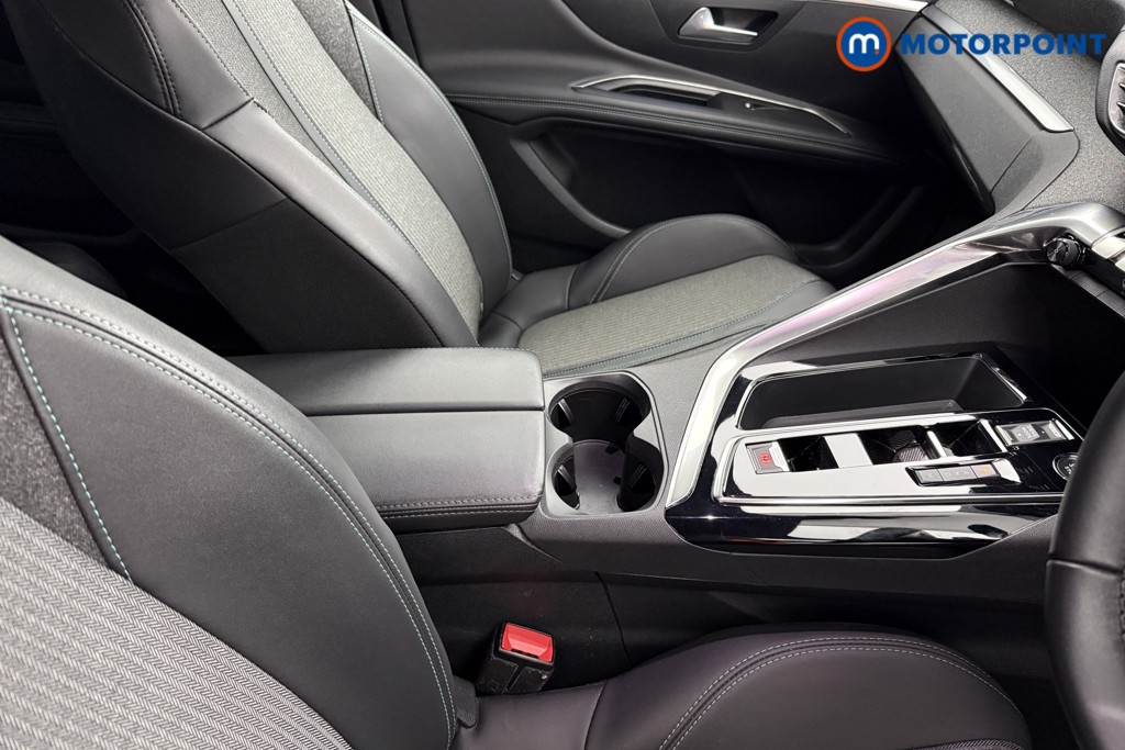 Peugeot 3008 Allure Premium-Plus Automatic Petrol SUV - Stock Number (1626808) - 10th supplementary image