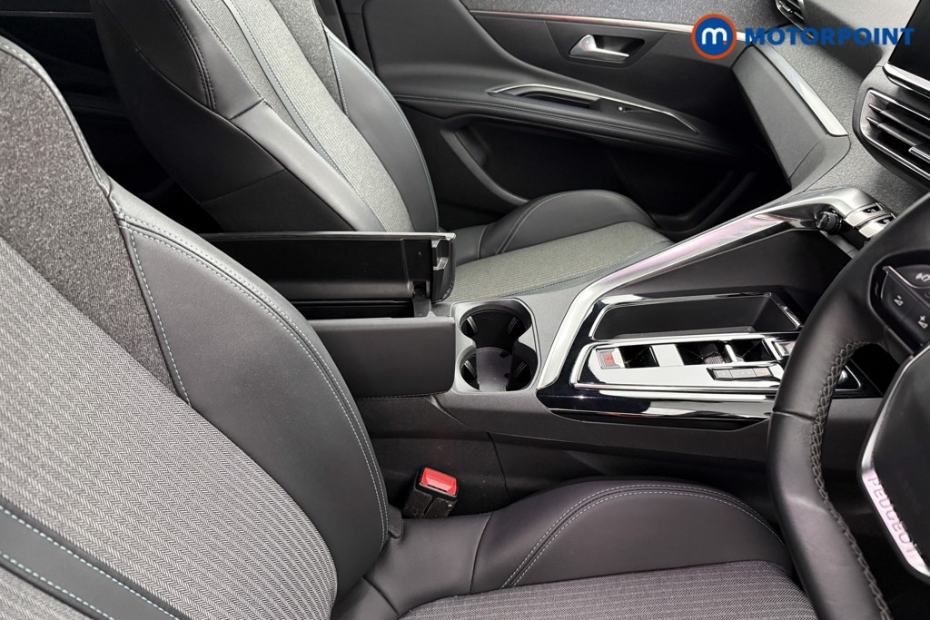 Peugeot 3008 Allure Premium-Plus Automatic Petrol SUV - Stock Number (1626808) - 11th supplementary image