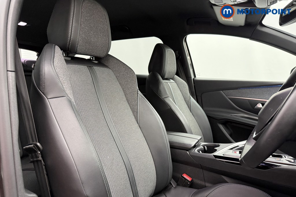 Peugeot 3008 Allure Premium-Plus Automatic Petrol SUV - Stock Number (1626808) - 12th supplementary image