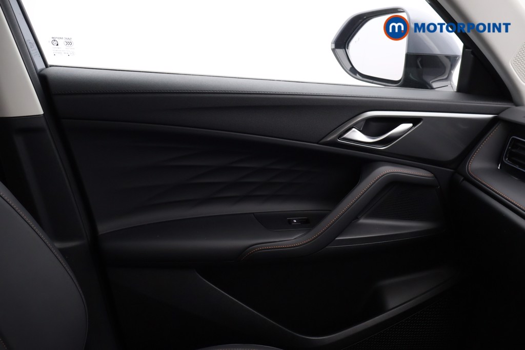 Mg Motor Uk HS Trophy Automatic Petrol Plug-In Hybrid SUV - Stock Number (1627799) - 10th supplementary image