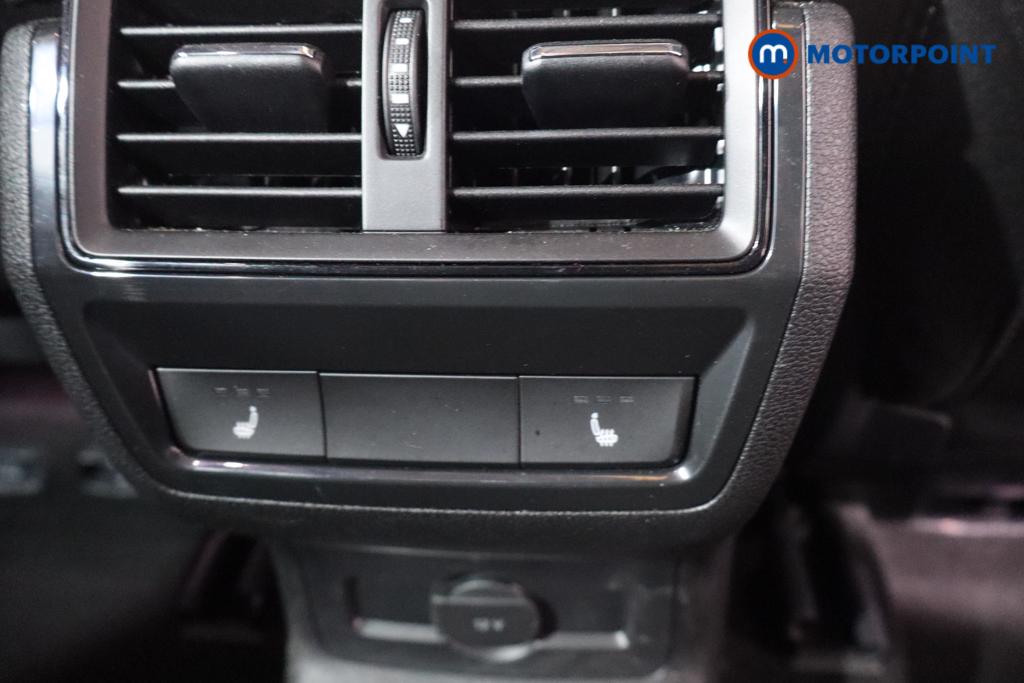 Skoda Karoq Sportline Edition Automatic Petrol SUV - Stock Number (1627933) - 9th supplementary image