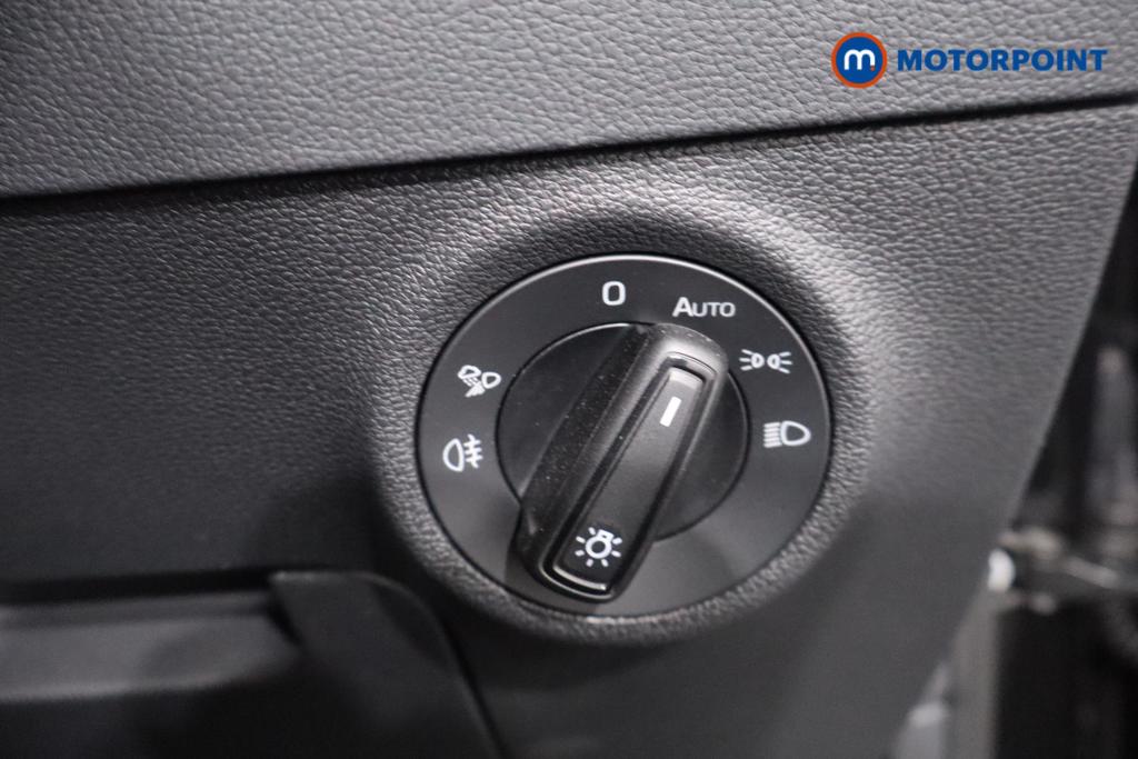 Skoda Karoq Sportline Edition Automatic Petrol SUV - Stock Number (1627933) - 15th supplementary image