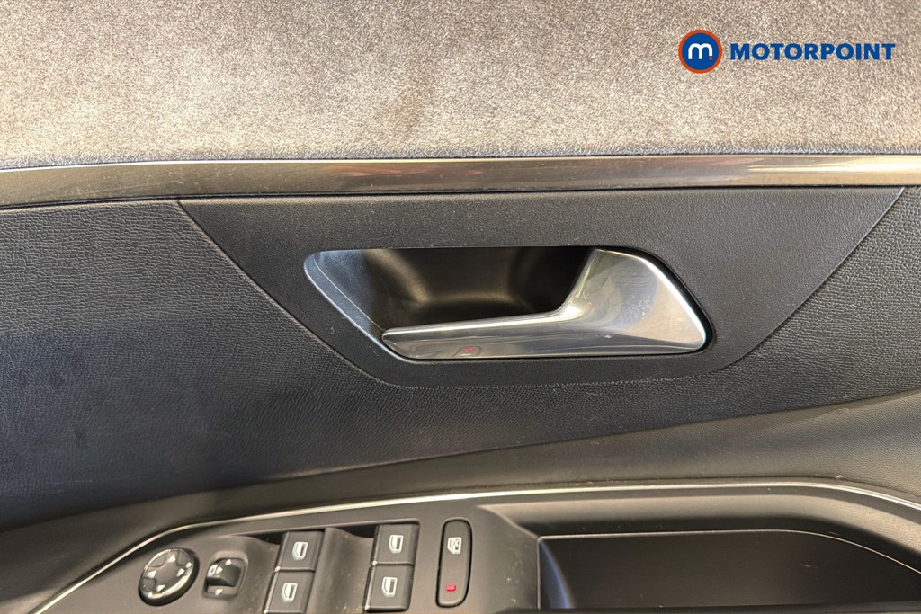 Peugeot 3008 GT Automatic Petrol SUV - Stock Number (1628082) - 42nd supplementary image