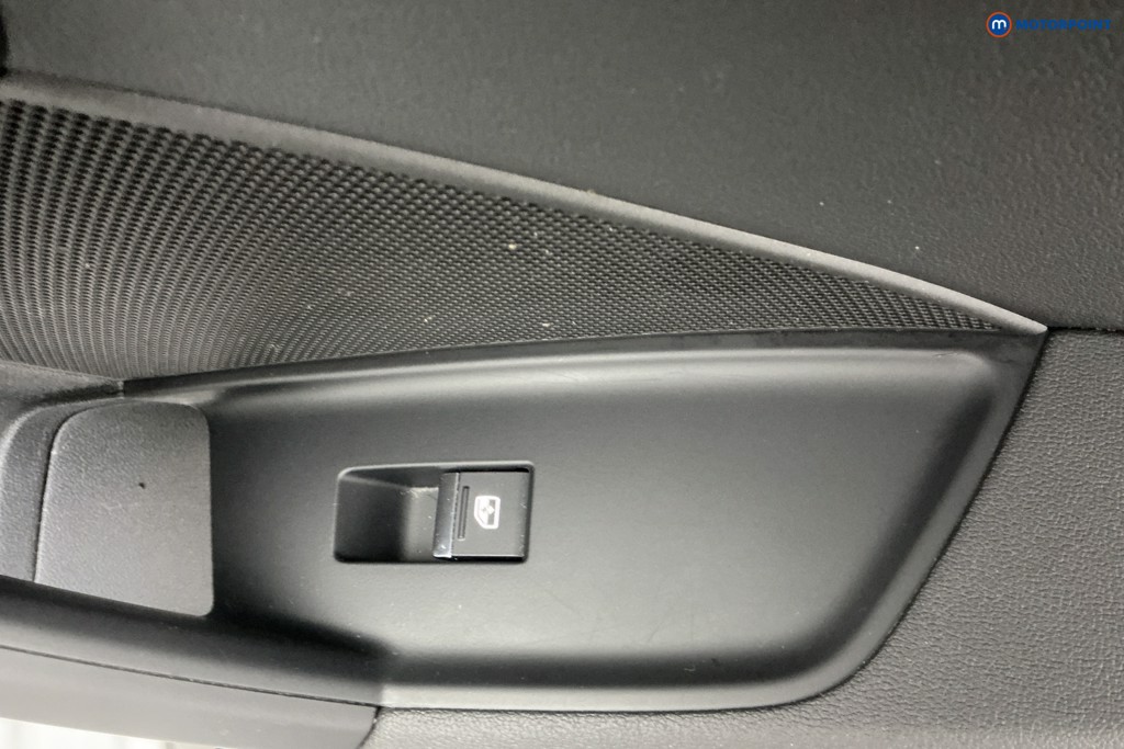 Audi A3 S Line Automatic Petrol Plug-In Hybrid Hatchback - Stock Number (1628092) - 30th supplementary image