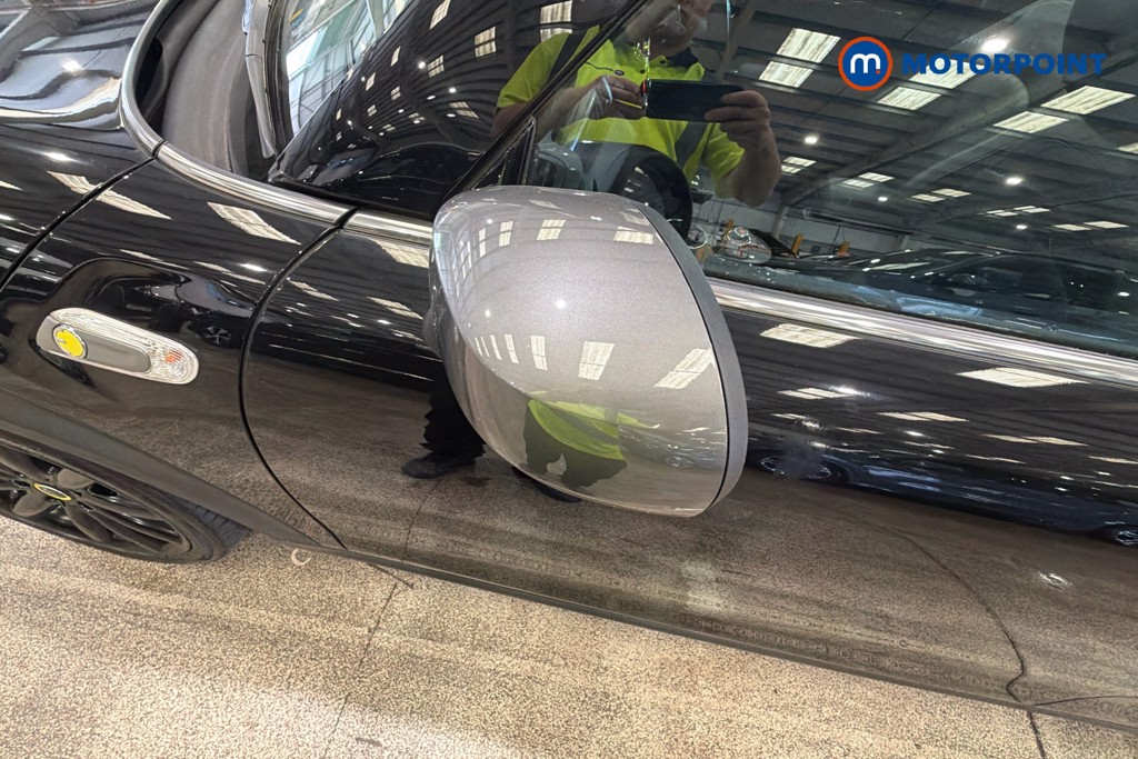 Mini Hatchback Cooper S Level 3 Automatic Electric Hatchback - Stock Number (1628097) - 43rd supplementary image