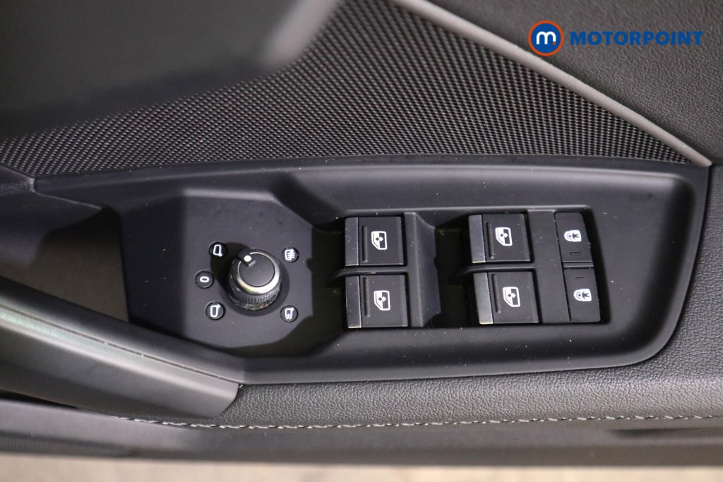 Audi A3 S Line Manual Petrol Hatchback - Stock Number (1628150) - 17th supplementary image