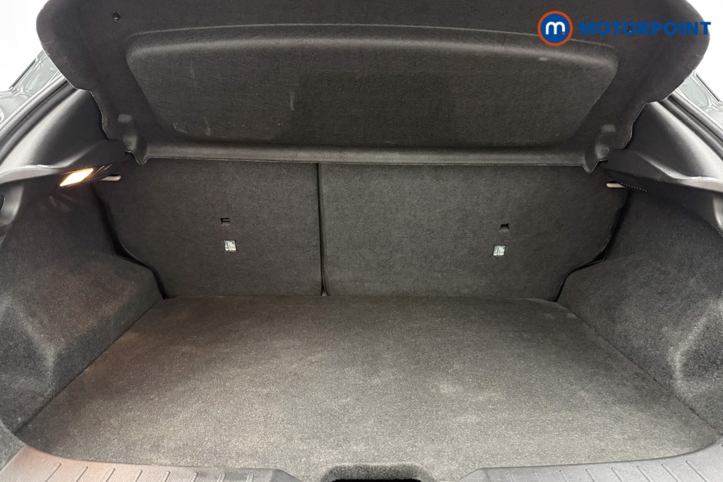 Nissan Juke N-Connecta Manual Petrol SUV - Stock Number (1628445) - 19th supplementary image