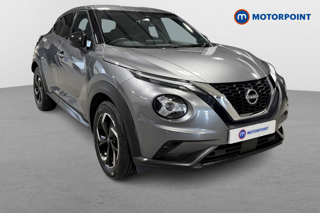 Nissan Juke N-Connecta Manual Petrol SUV - Stock Number (1628445) - Drivers side front corner