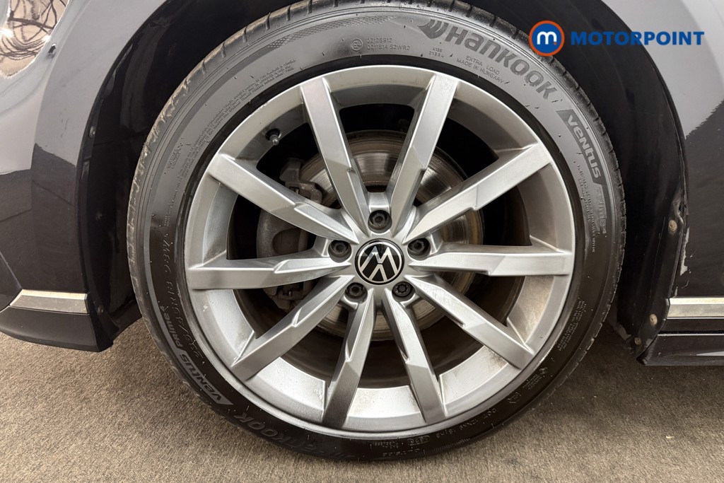 Volkswagen Passat R-Line Automatic Diesel Saloon - Stock Number (1628486) - 1st supplementary image