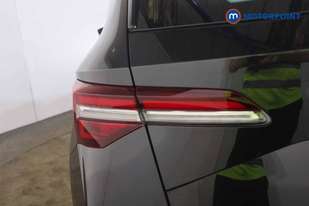 Skoda Karoq Se Drive Manual Petrol SUV - Stock Number (1628532) - 27th supplementary image