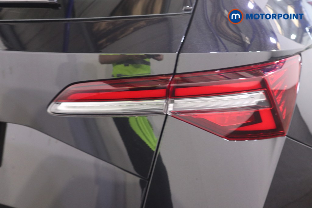 Skoda Karoq Se Drive Manual Petrol SUV - Stock Number (1628532) - 28th supplementary image